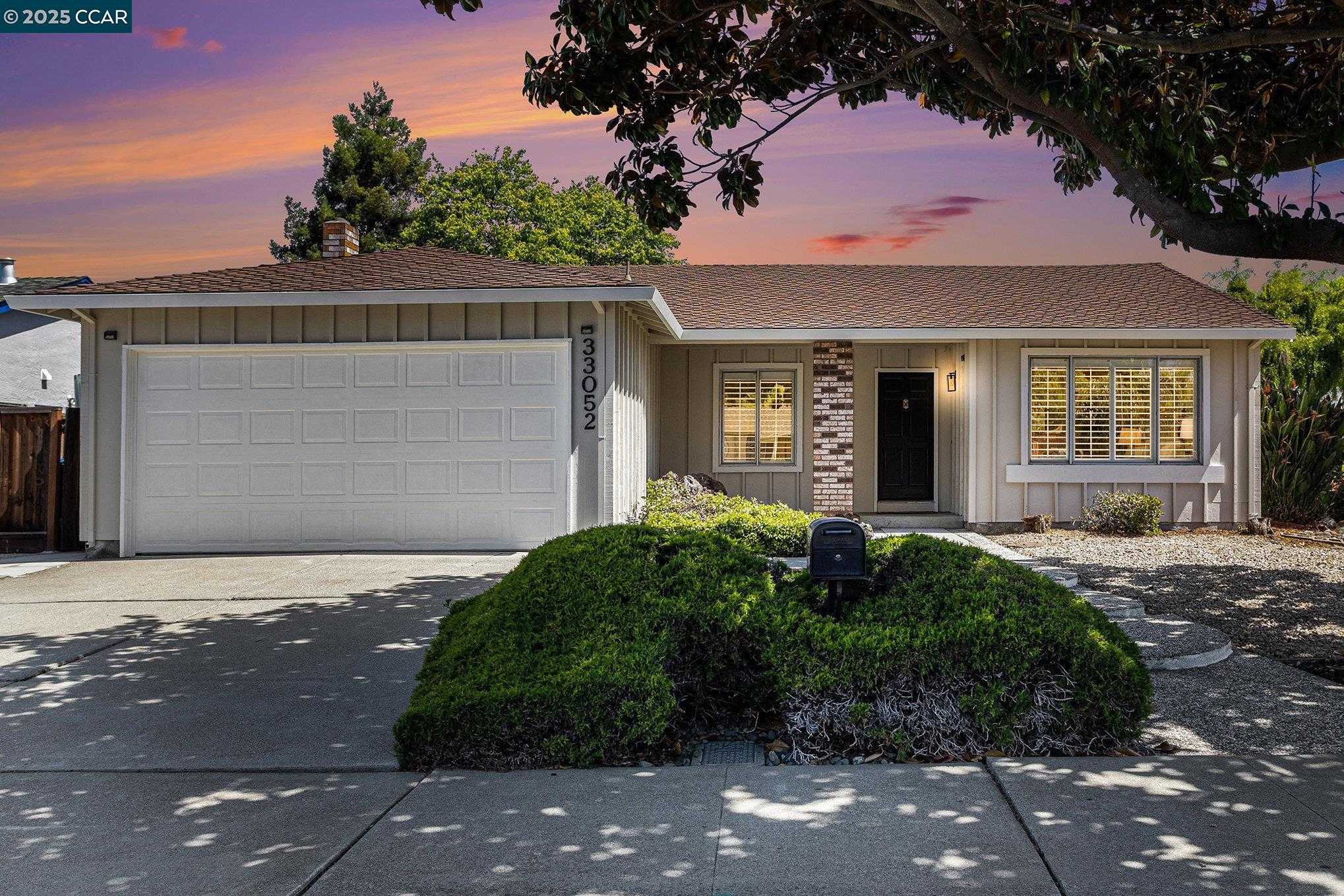 Neighborhood Neighborhood-5