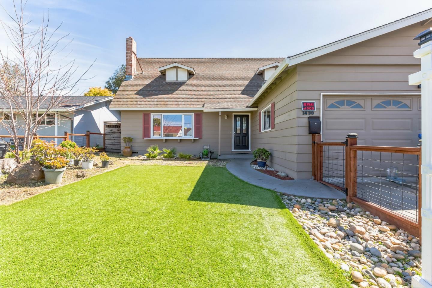 Neighborhood Neighborhood-91