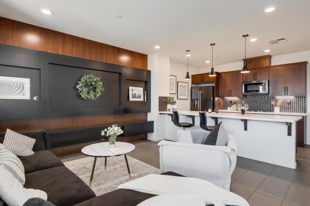 Neighborhood Neighborhood-49