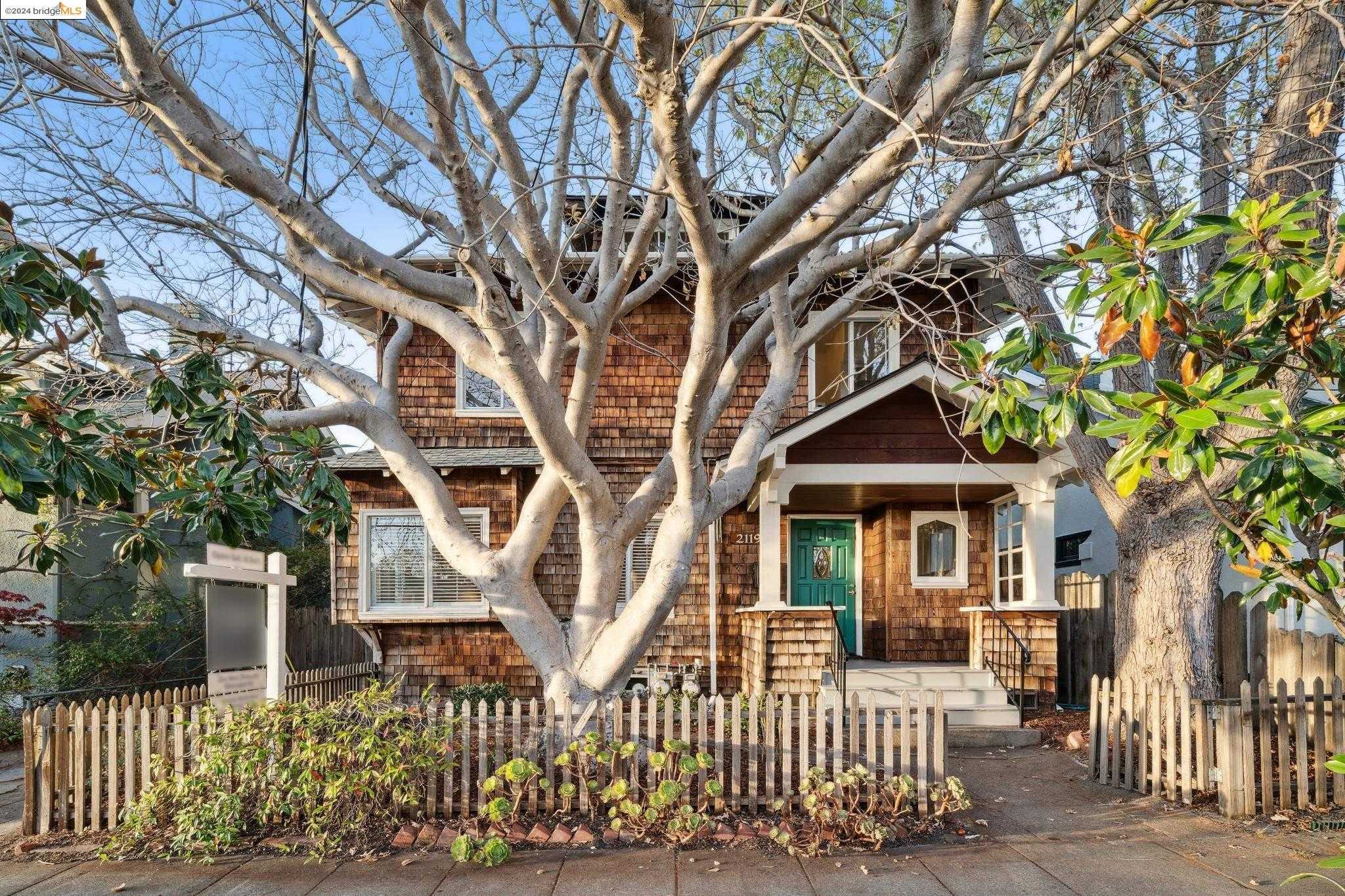 Neighborhood Neighborhood-15