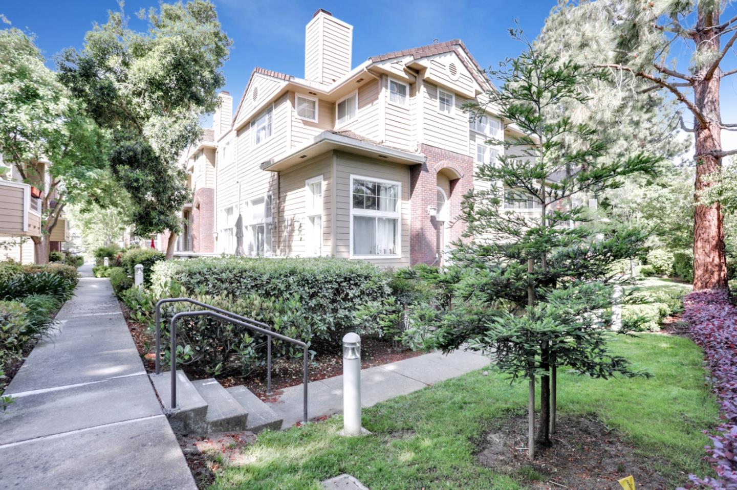 Neighborhood Neighborhood-11