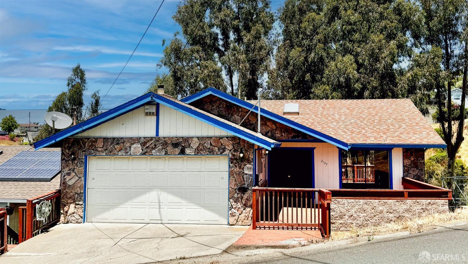 Neighborhood Neighborhood-1