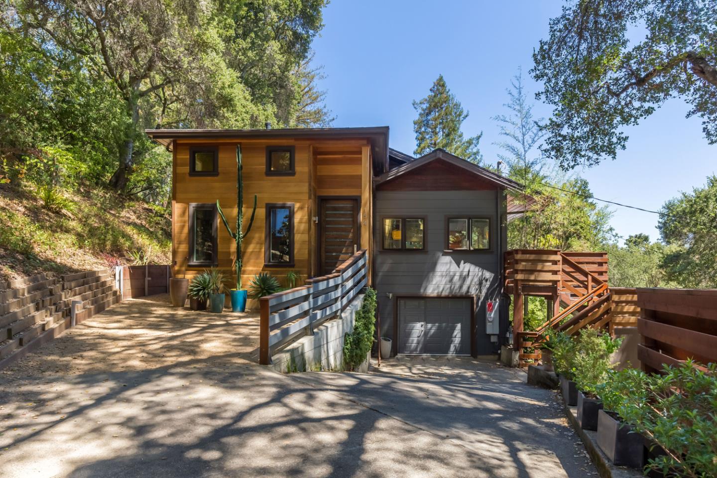 Neighborhood Neighborhood-3