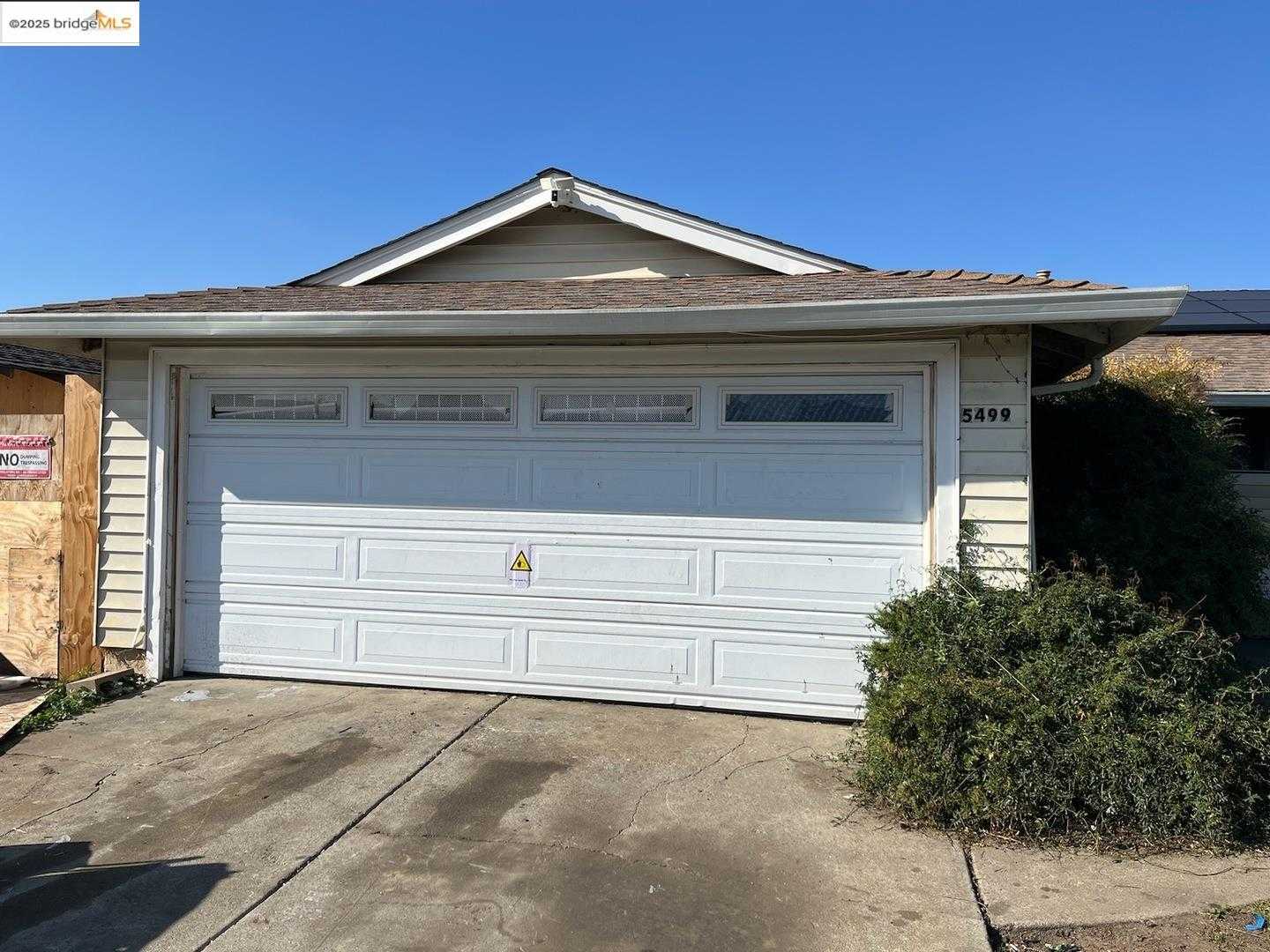 Neighborhood Neighborhood-6