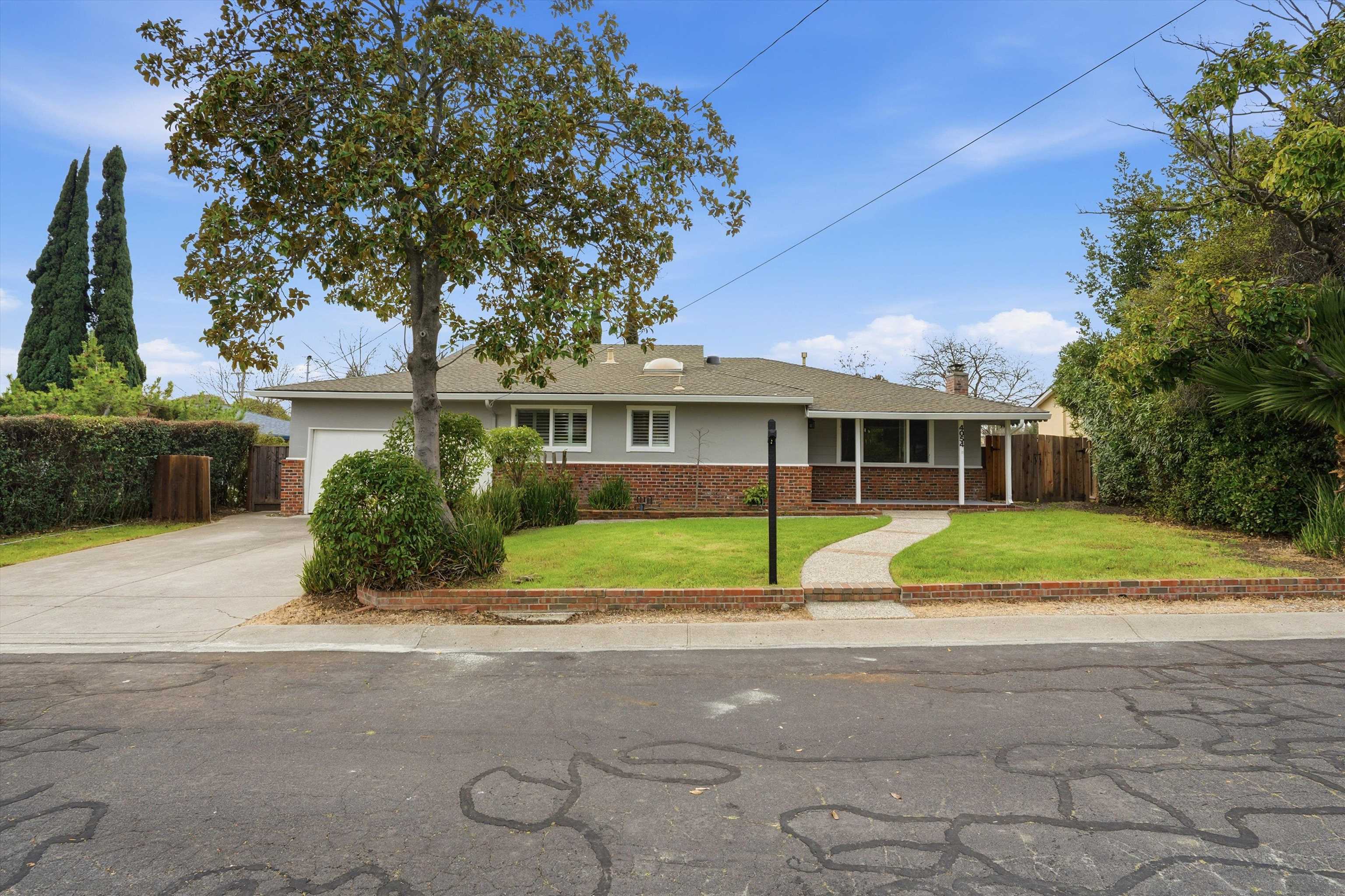 Neighborhood-19