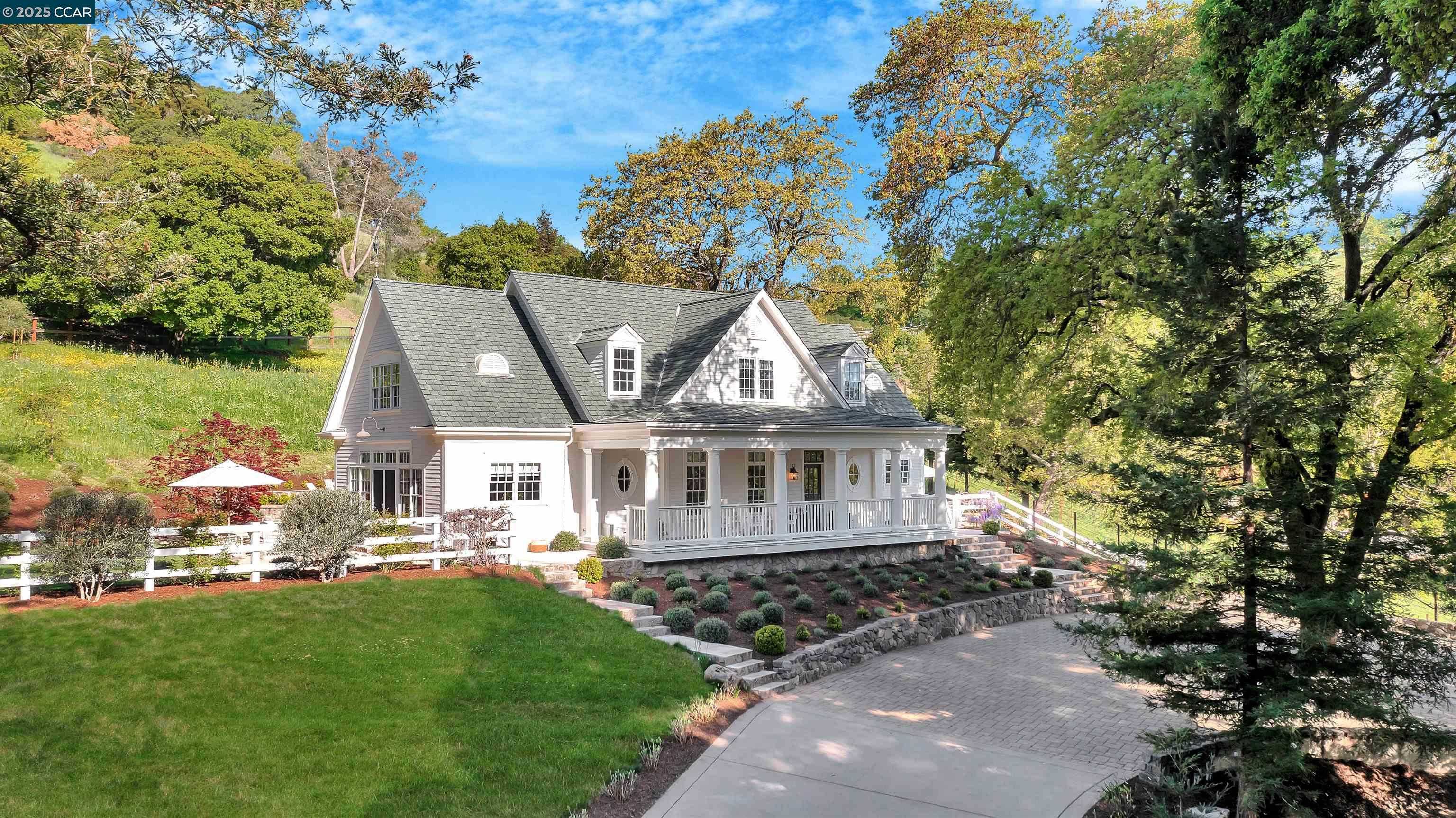 Neighborhood Neighborhood-4