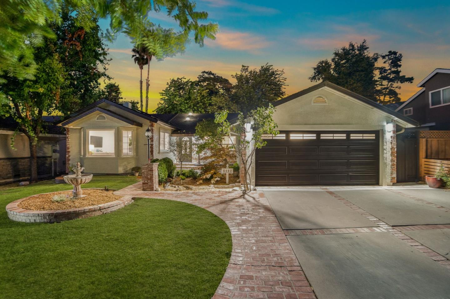 Neighborhood Neighborhood-27