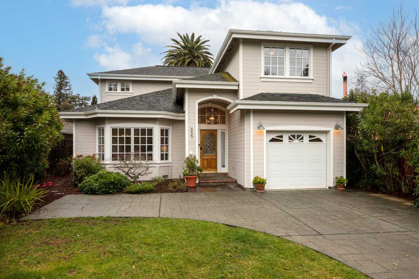 Neighborhood Neighborhood-38