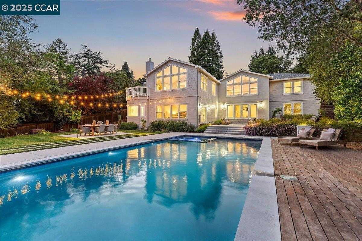 Neighborhood Neighborhood-13