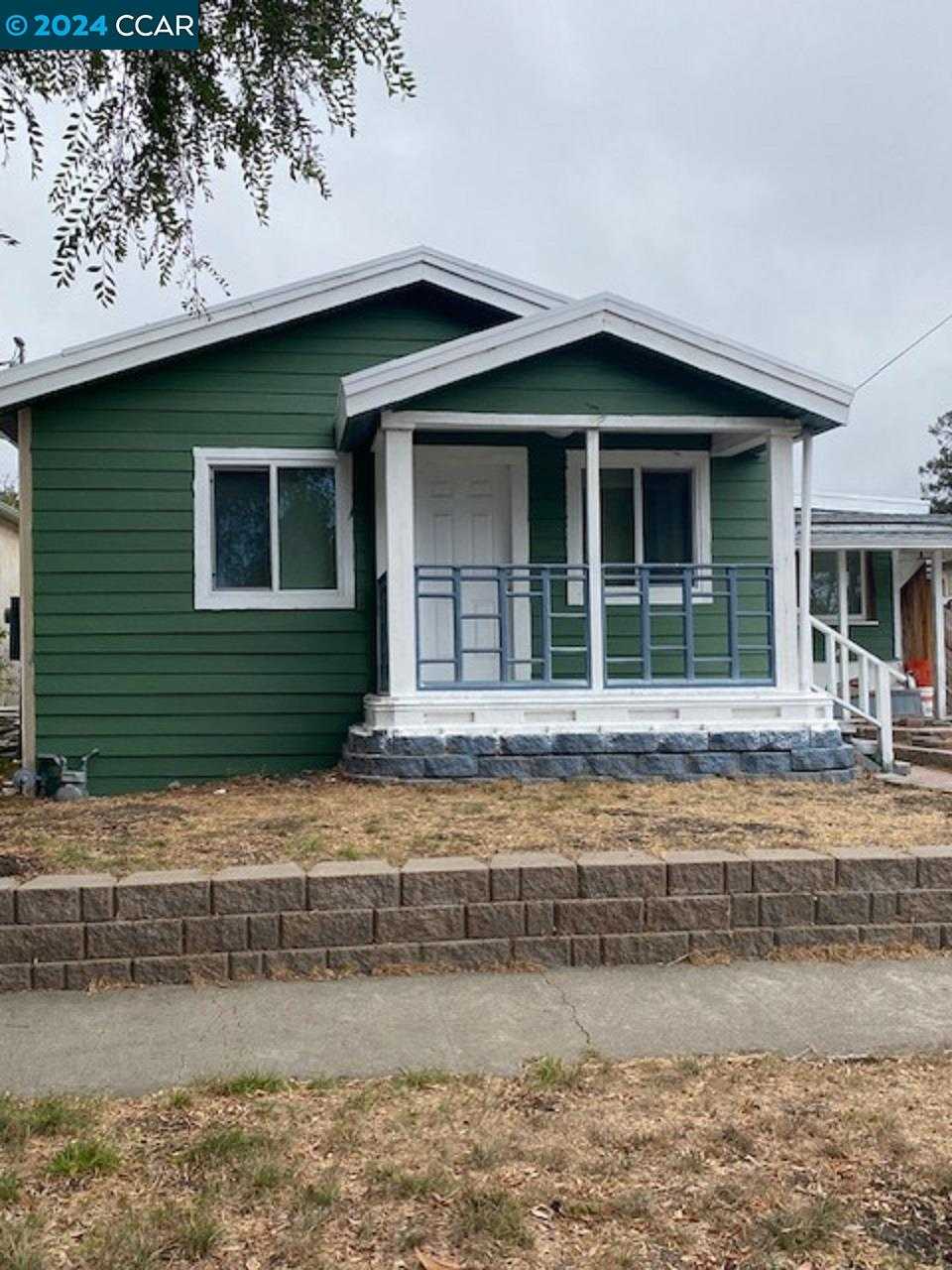 Neighborhood Neighborhood-4