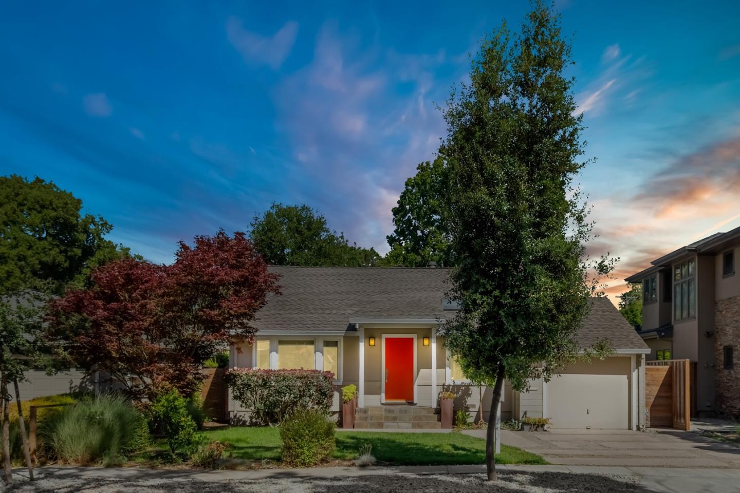 Neighborhood Neighborhood-41