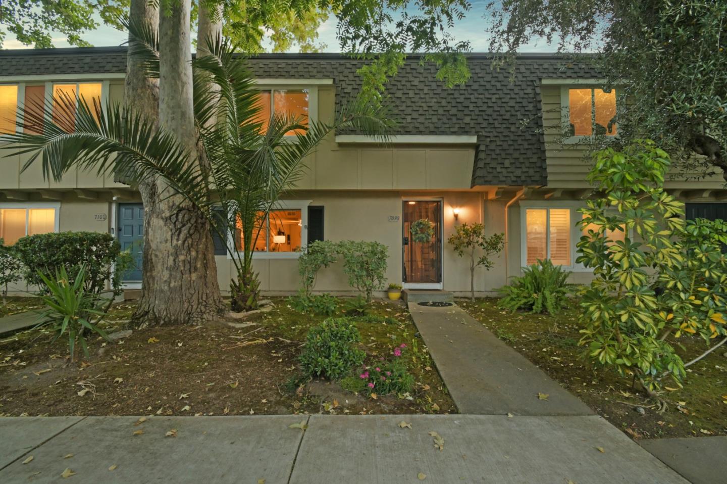 Neighborhood-14