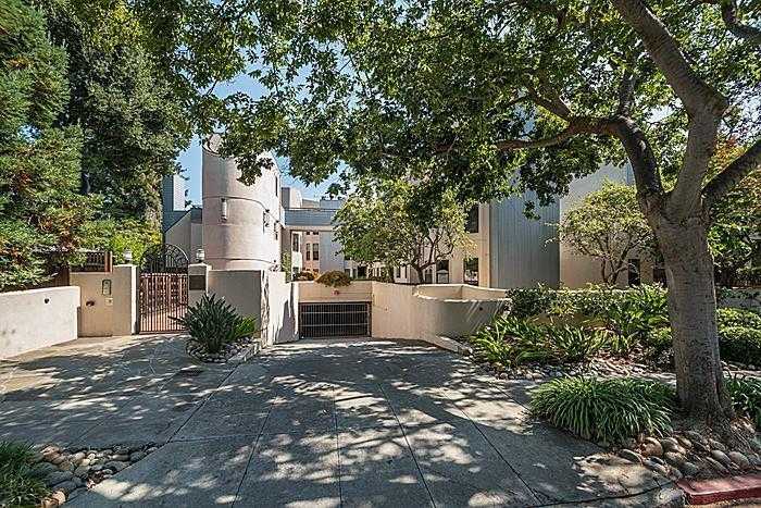 Neighborhood Neighborhood-22