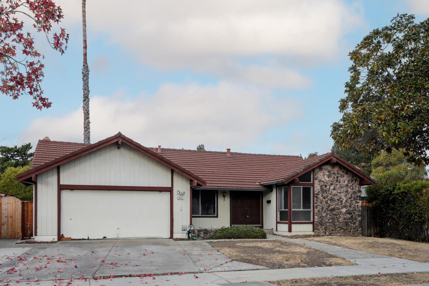 Neighborhood Neighborhood-23