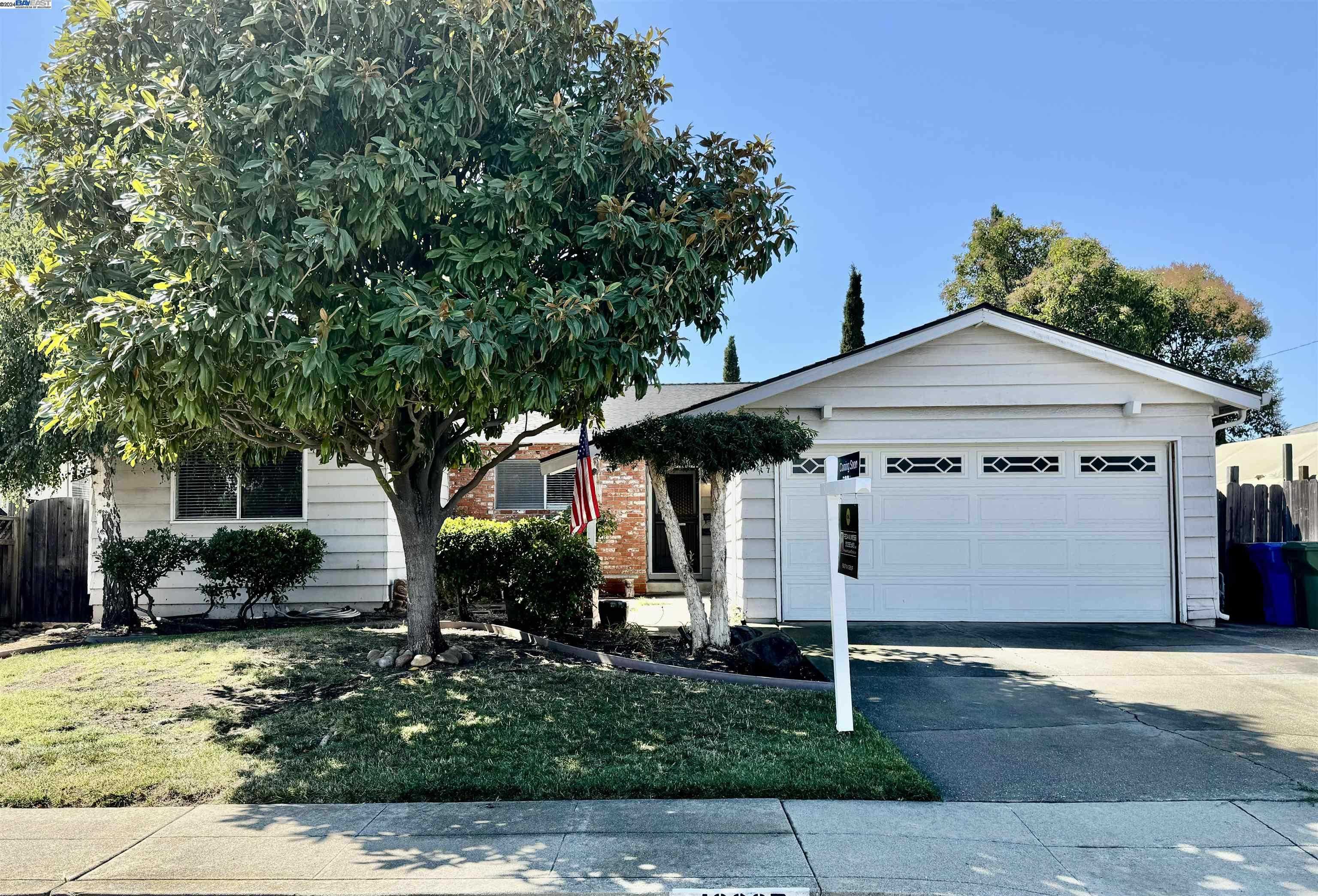 Neighborhood Neighborhood-23