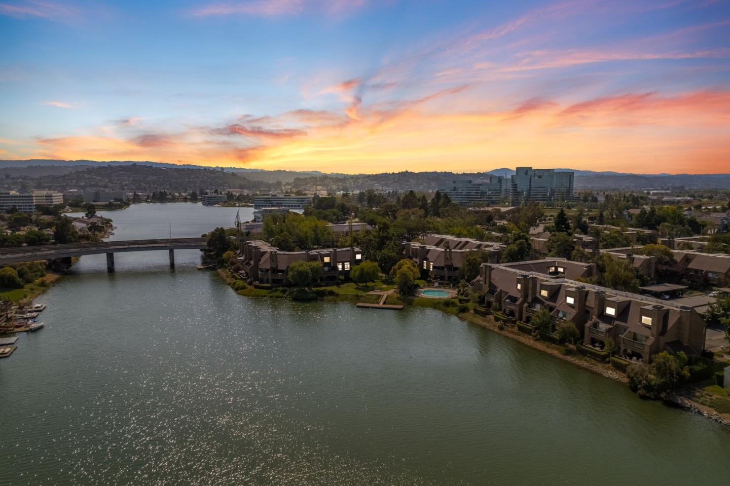 Neighborhood Neighborhood-109