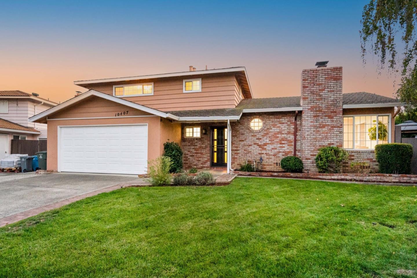 Neighborhood Neighborhood-4