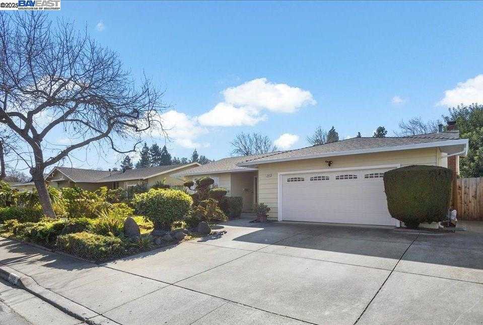 Neighborhood Neighborhood-6