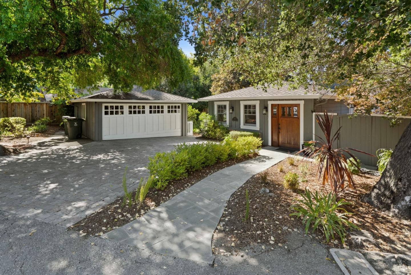 Neighborhood Neighborhood-33