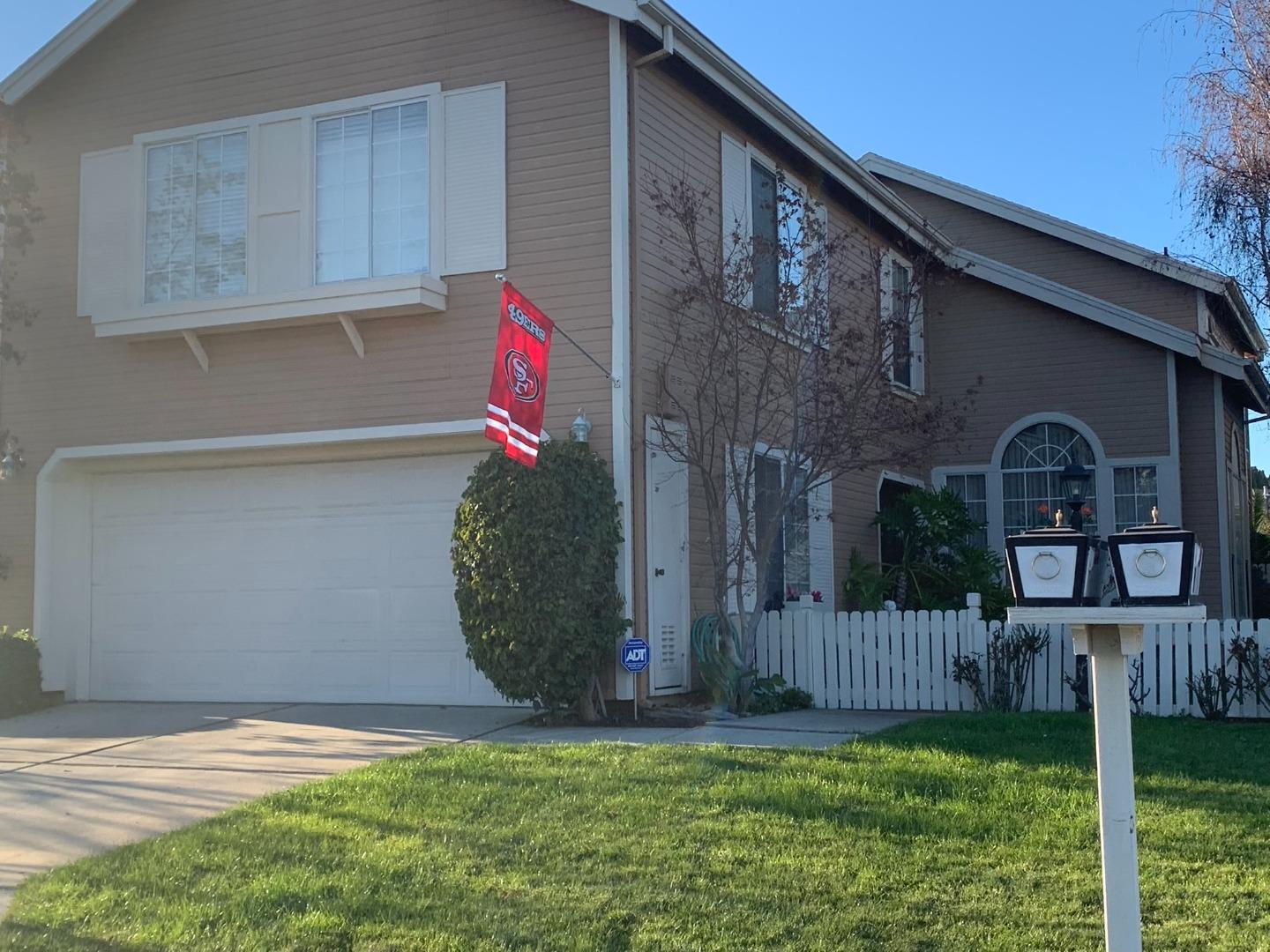 Neighborhood Neighborhood-39