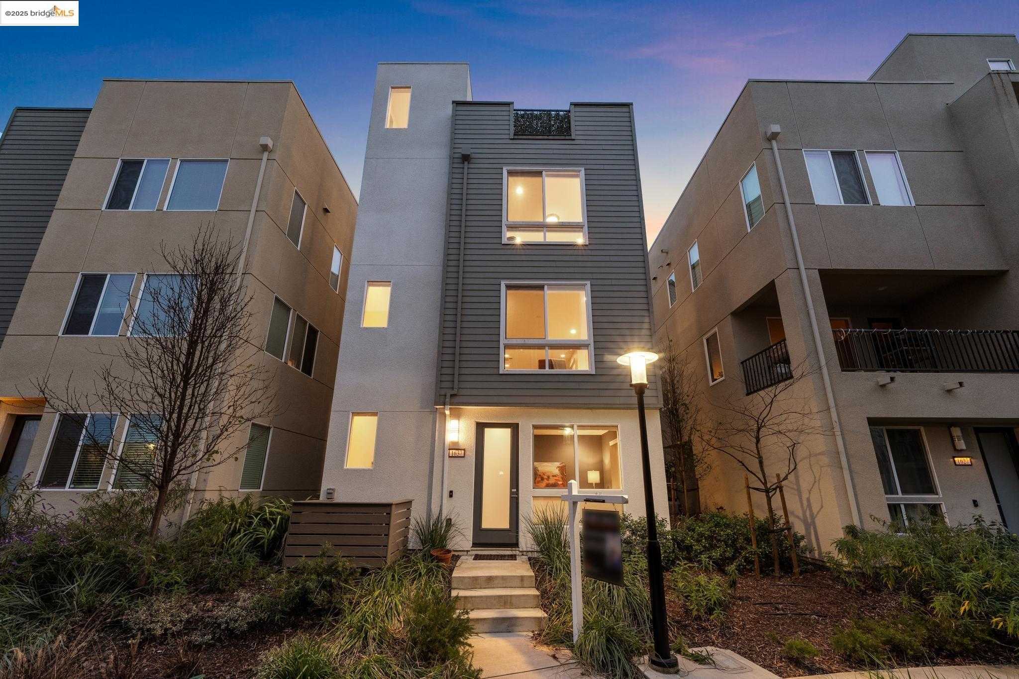 Neighborhood Neighborhood-26