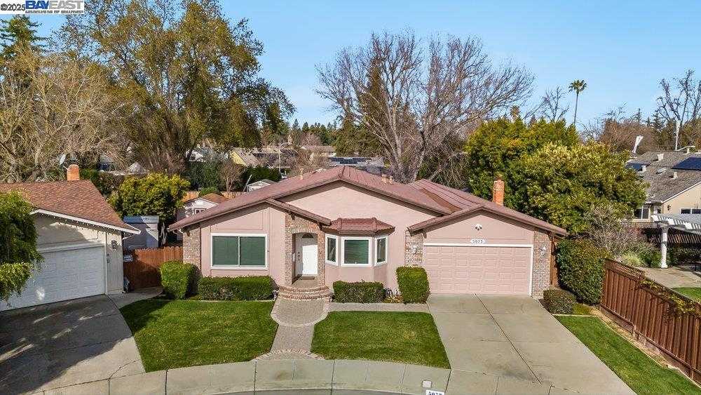 Neighborhood Neighborhood-10