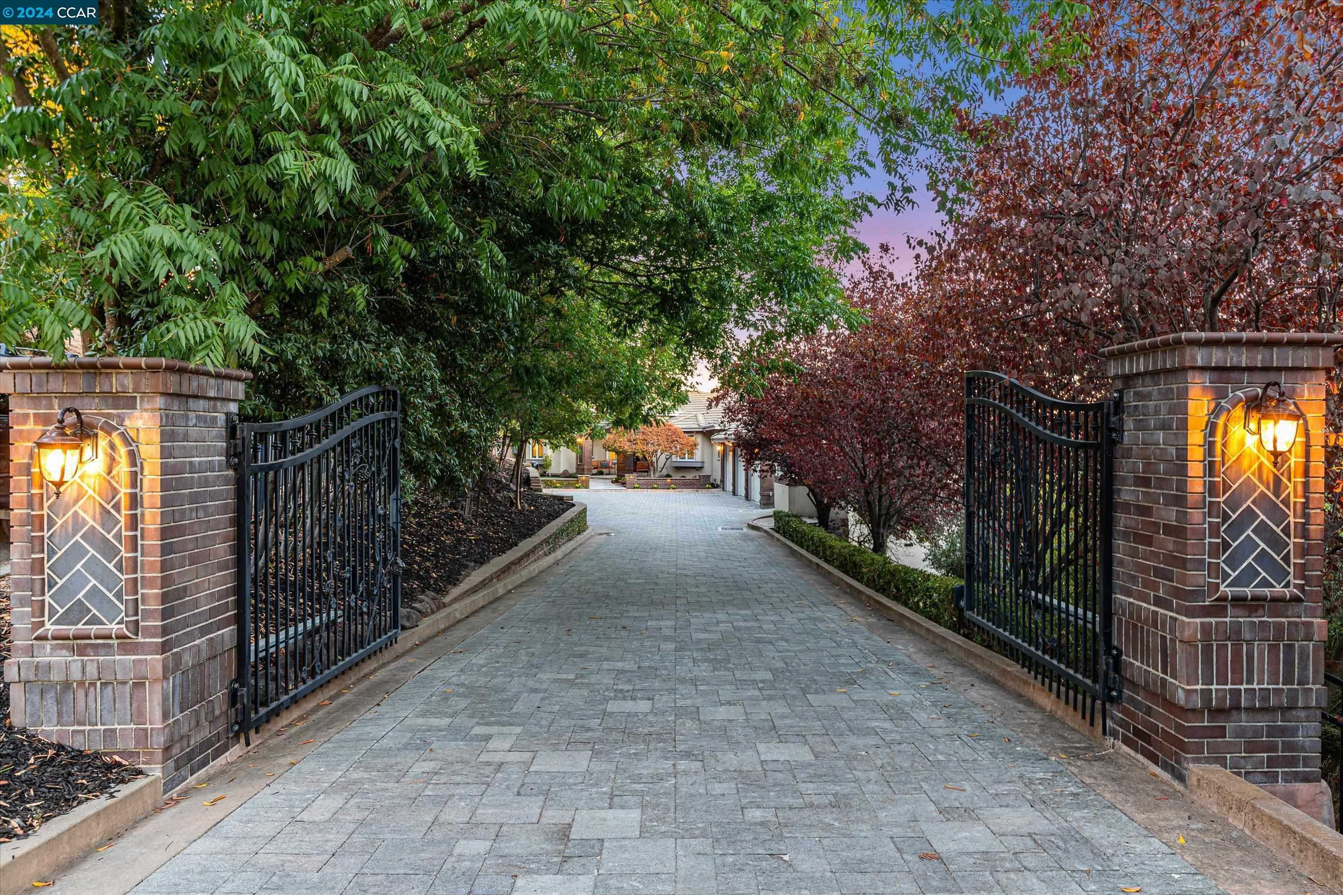 Neighborhood Neighborhood-15