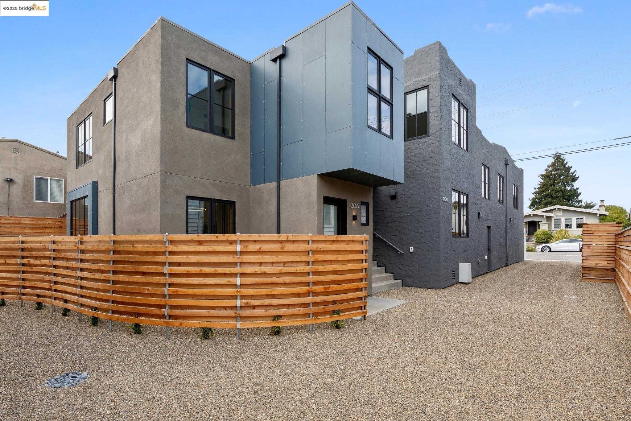 Neighborhood Neighborhood-28