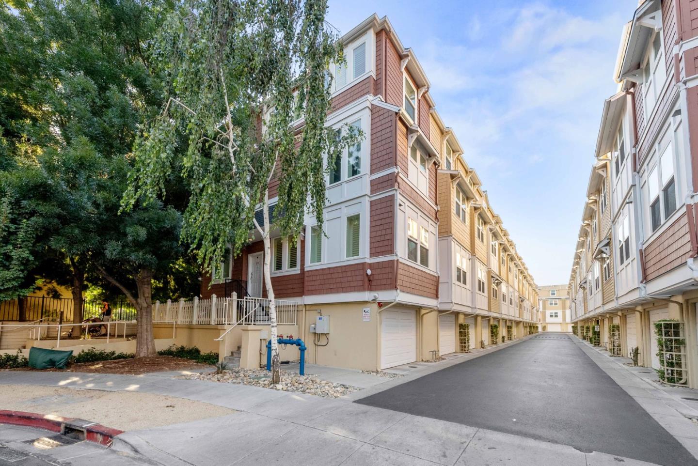 Neighborhood Neighborhood-83