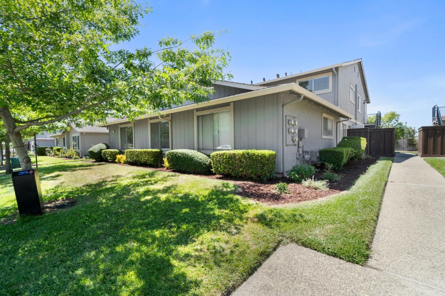 Neighborhood Neighborhood-11