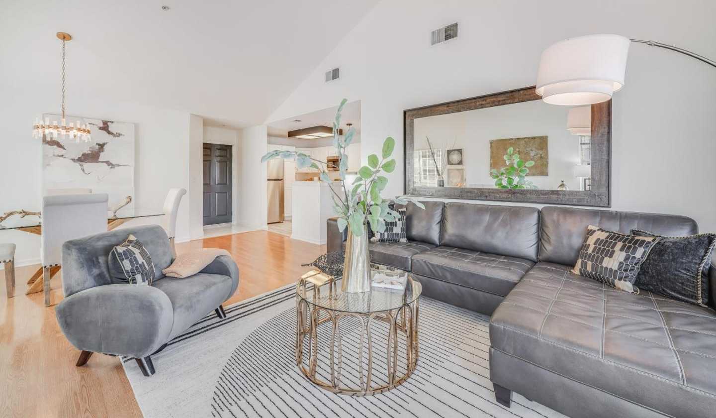 Neighborhood Neighborhood-19