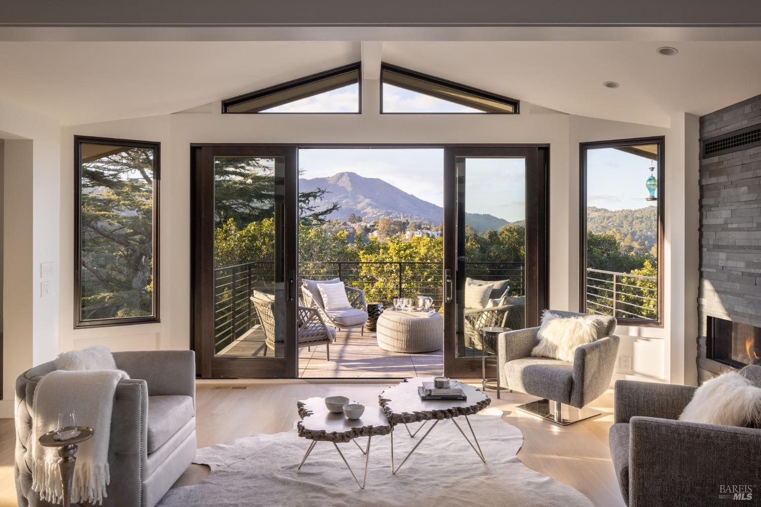 Neighborhood Neighborhood-3