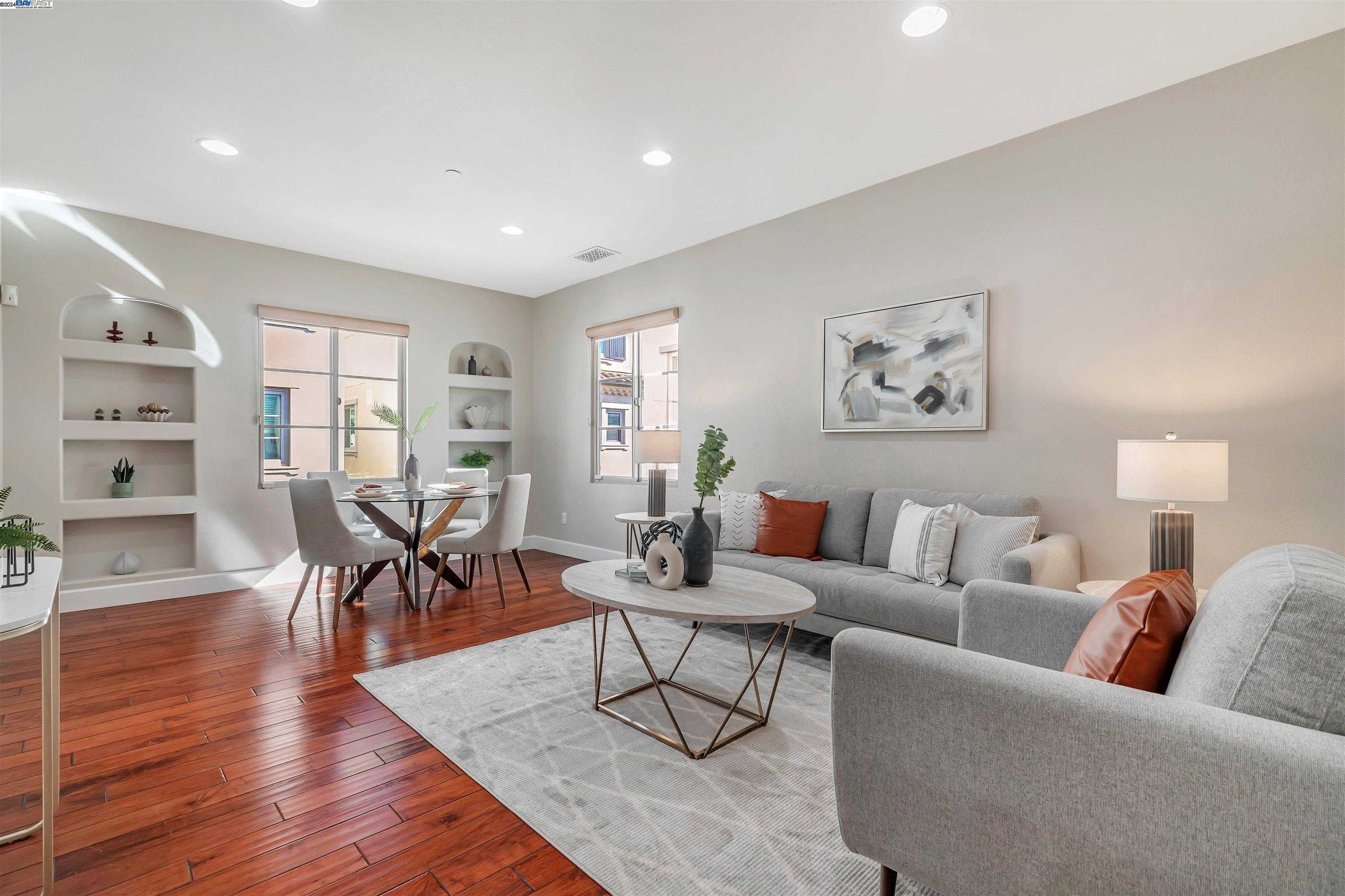 Neighborhood Neighborhood-9