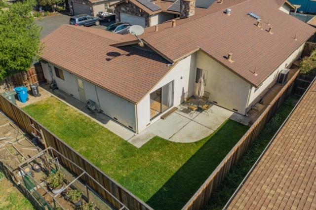 Neighborhood Neighborhood-18