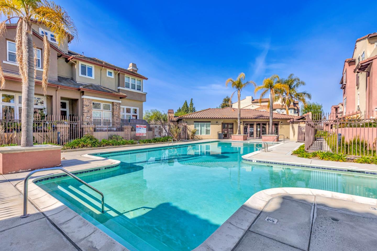 Neighborhood Neighborhood-75