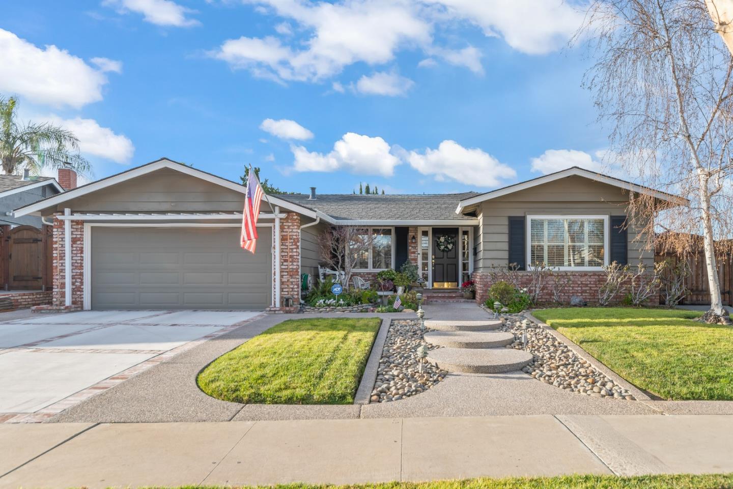 Neighborhood Neighborhood-15