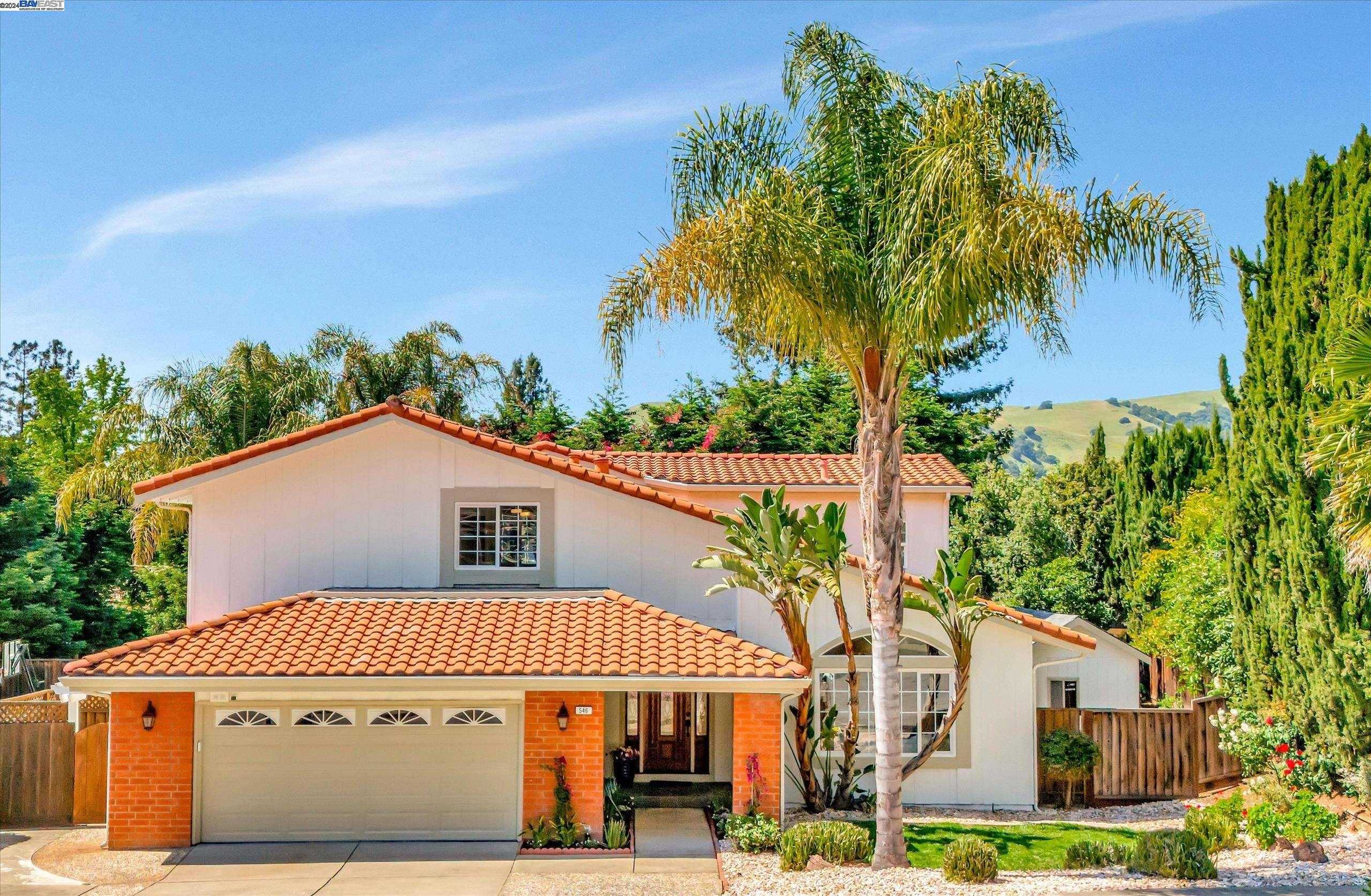 Neighborhood Neighborhood-16