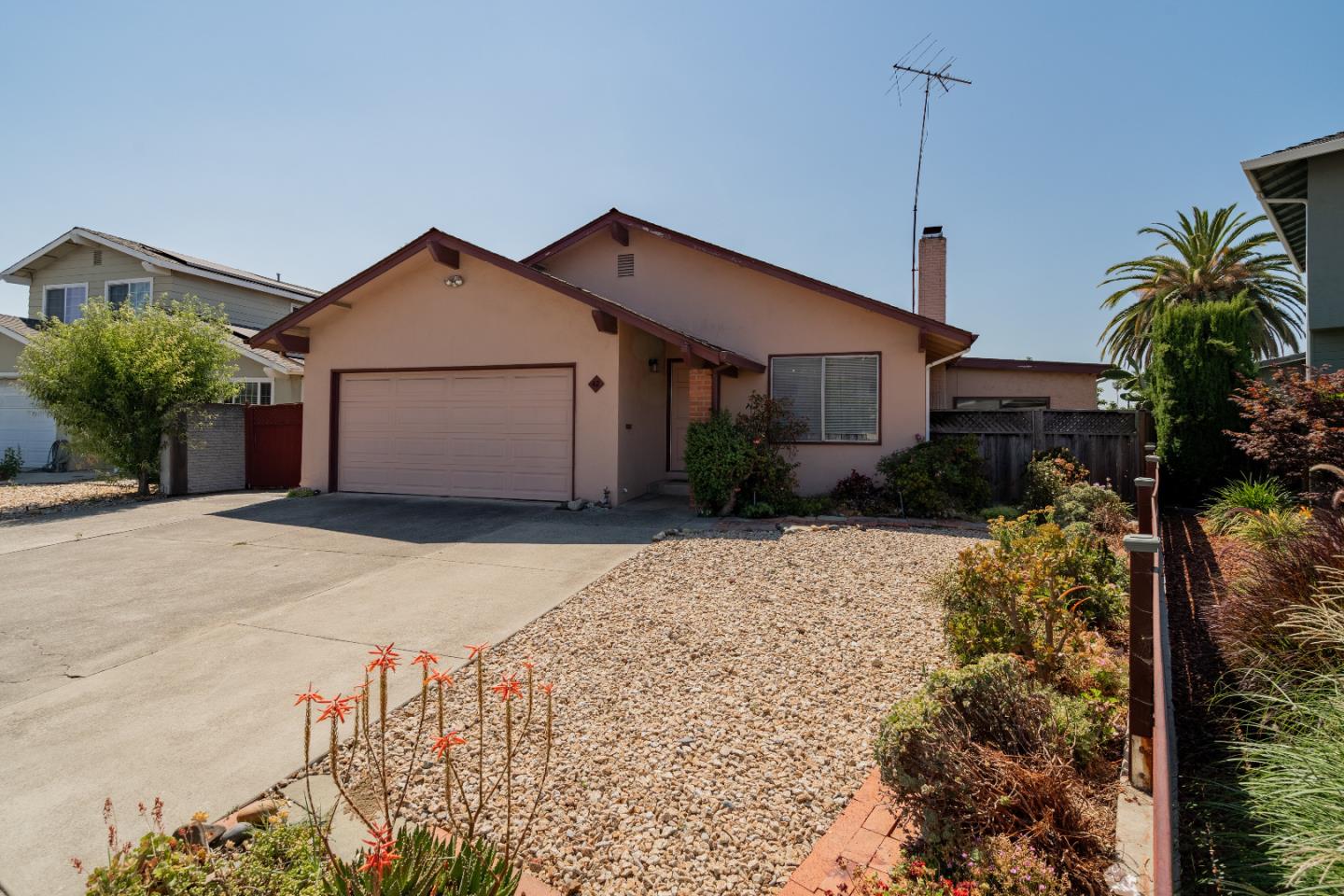 Neighborhood Neighborhood-3