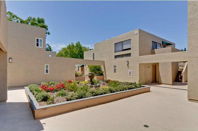 Neighborhood Neighborhood-74