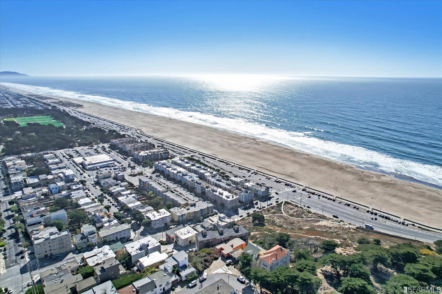 Neighborhood Neighborhood-317