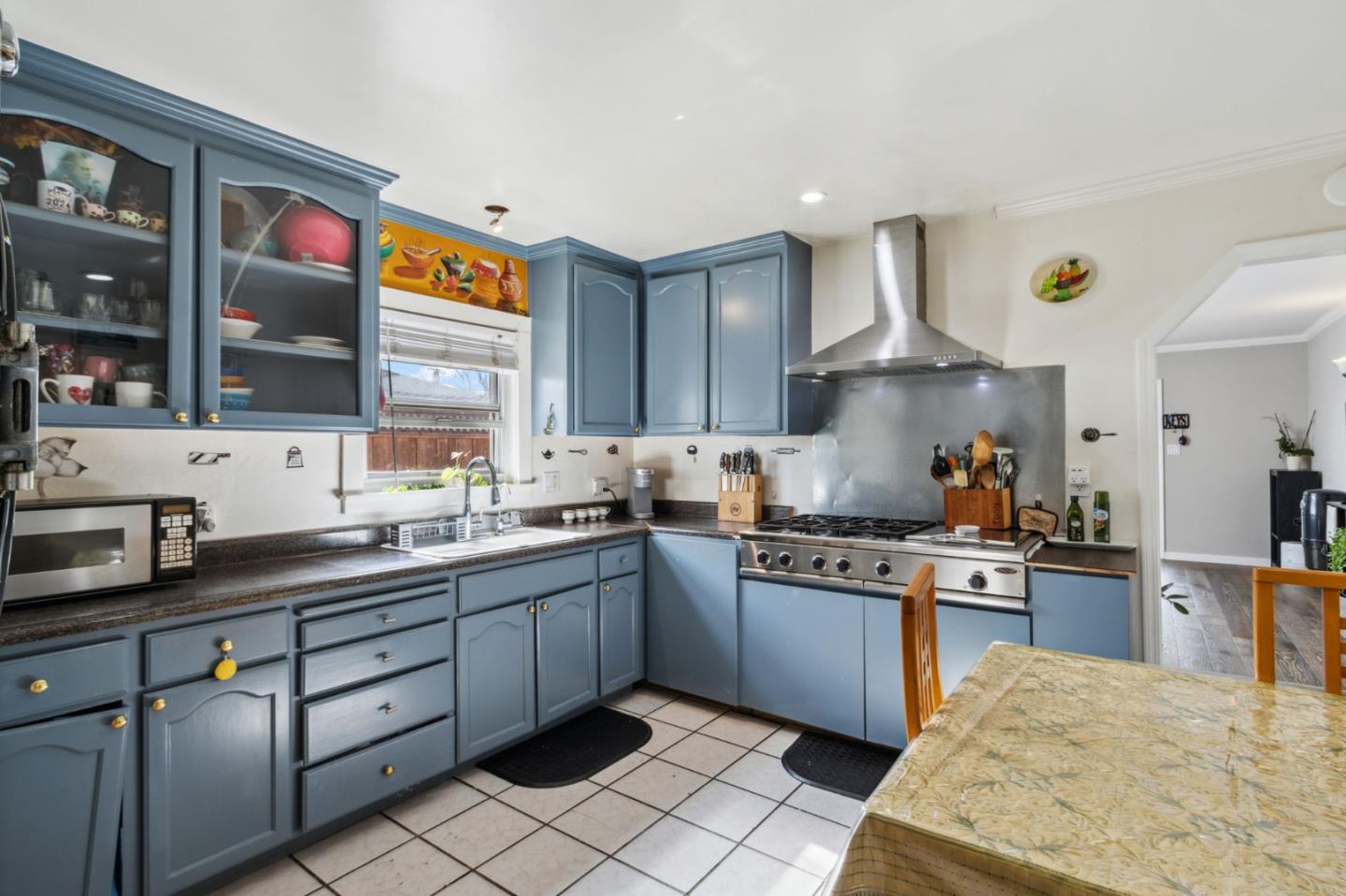 Neighborhood Neighborhood-2