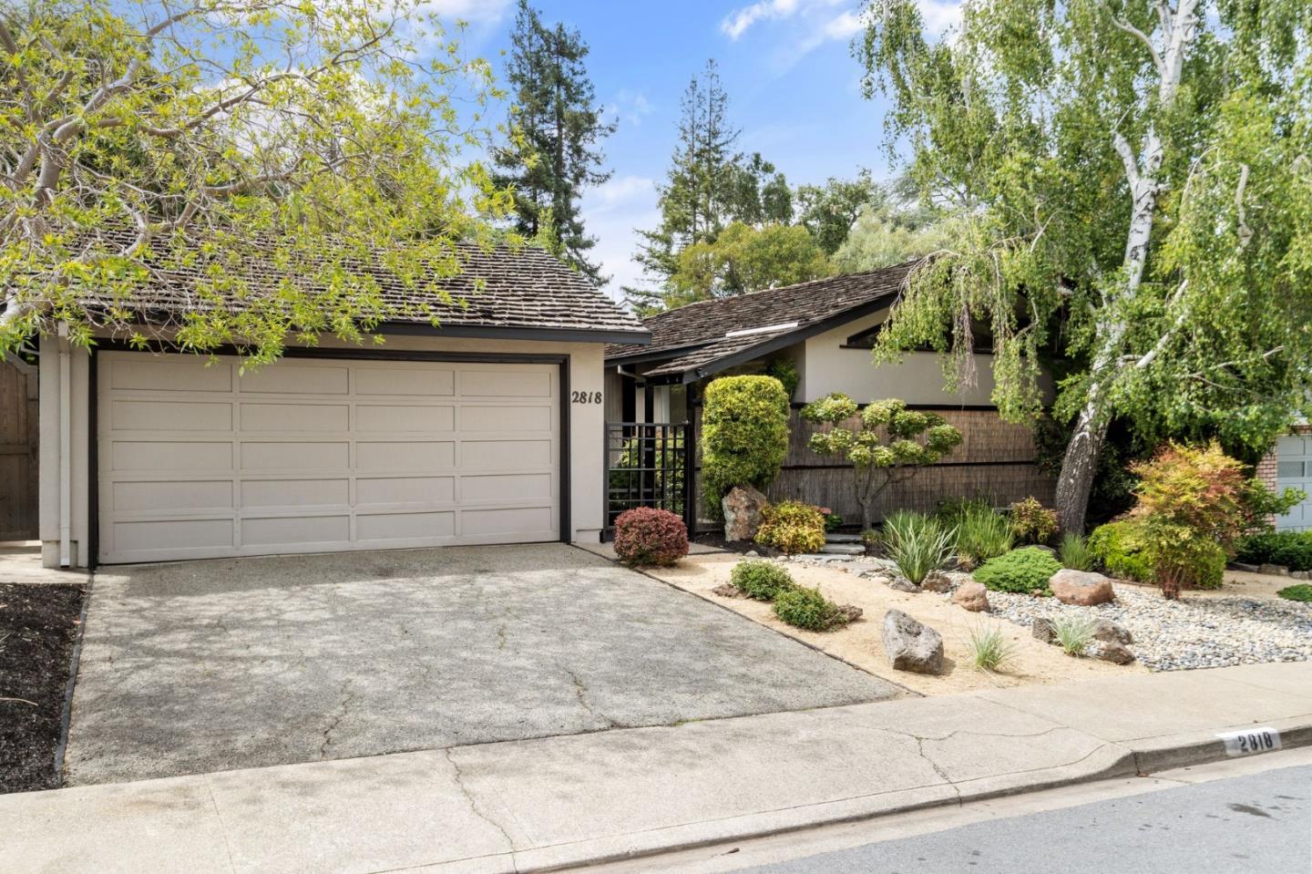 Neighborhood Neighborhood-31