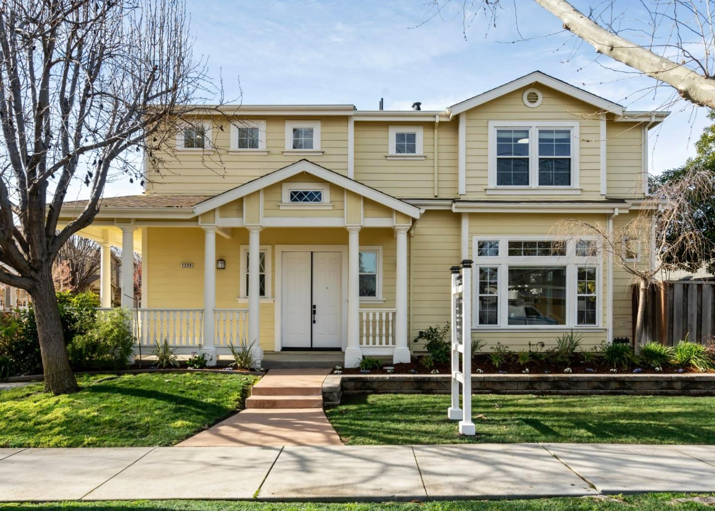 Neighborhood Neighborhood-46