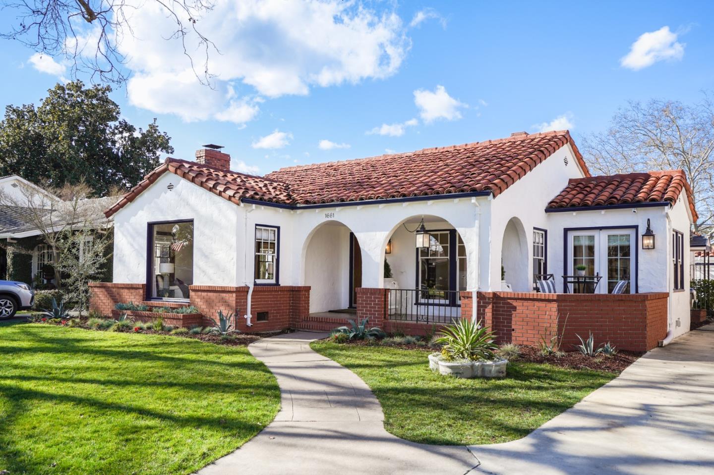 Neighborhood Neighborhood-9