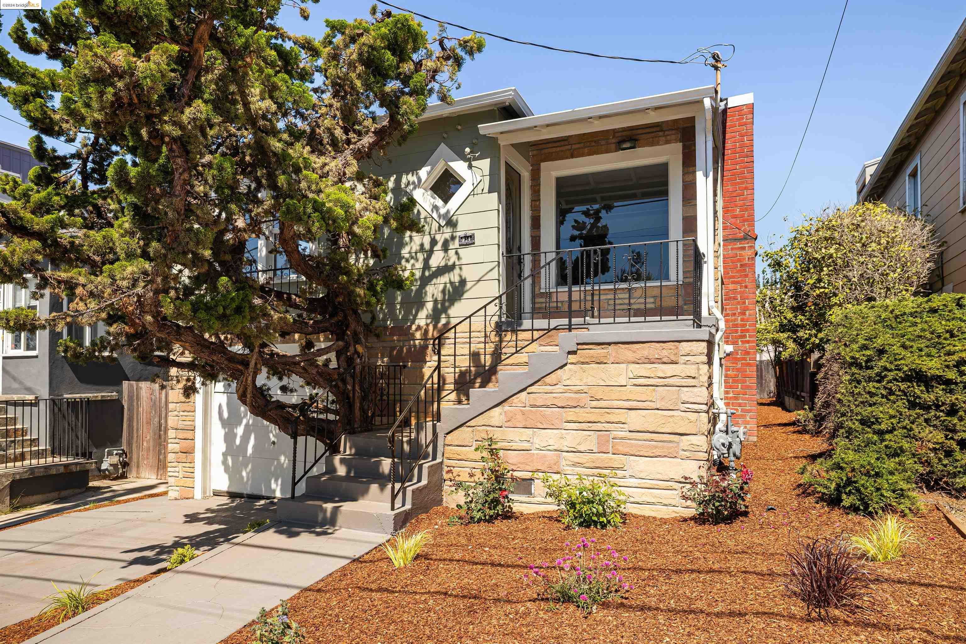 Neighborhood Neighborhood-3