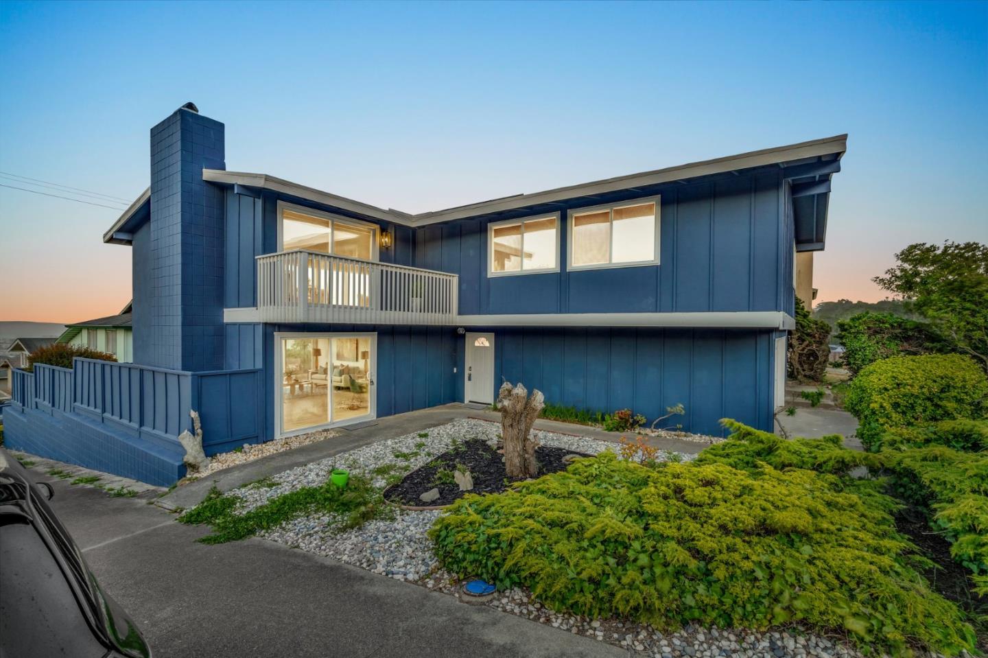 Neighborhood Neighborhood-2