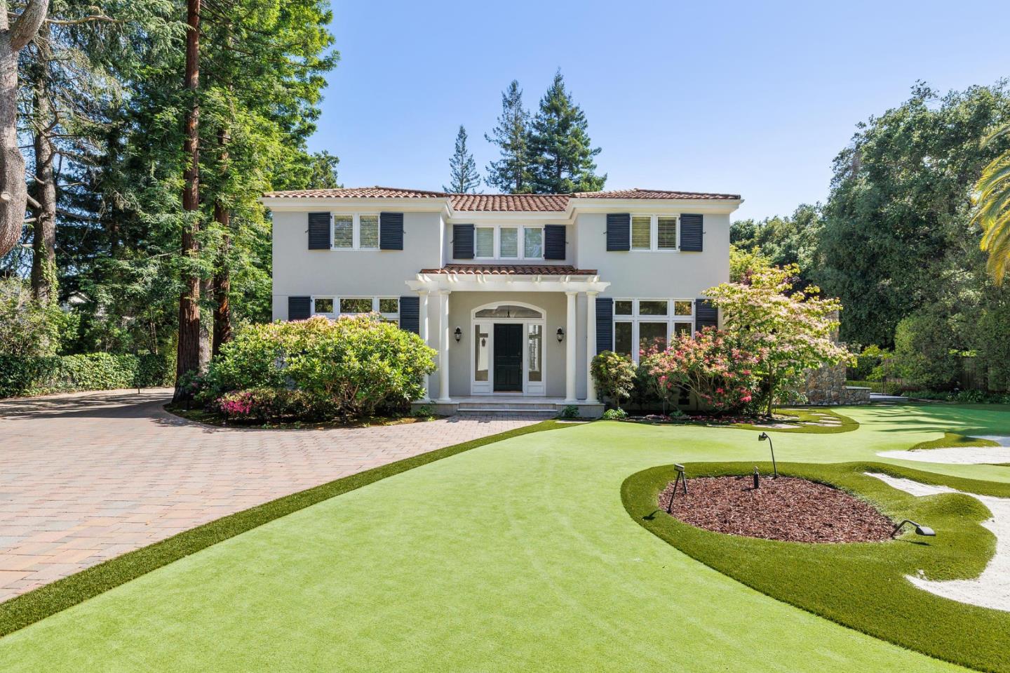 Neighborhood Neighborhood-18