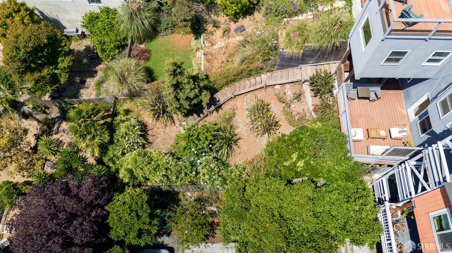 Neighborhood Neighborhood-5