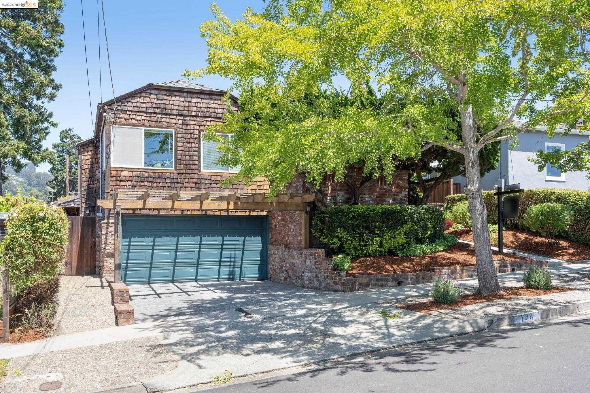 Neighborhood Neighborhood-19