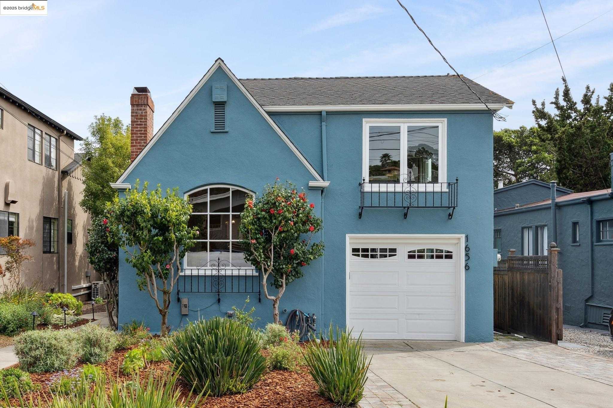 Neighborhood Neighborhood-5